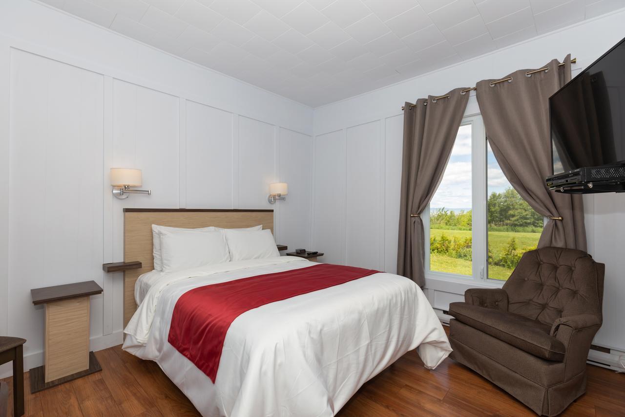 Motel Au Fleuve D'Argent Rivière-du-Loup Exterior foto